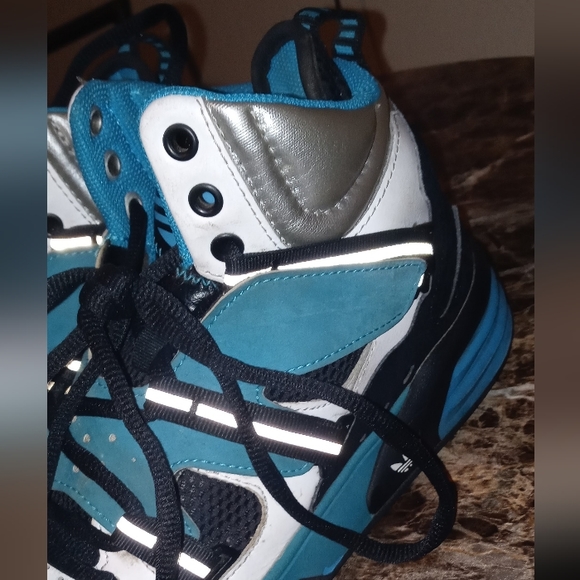 RH instinct - Picture 2 of 8